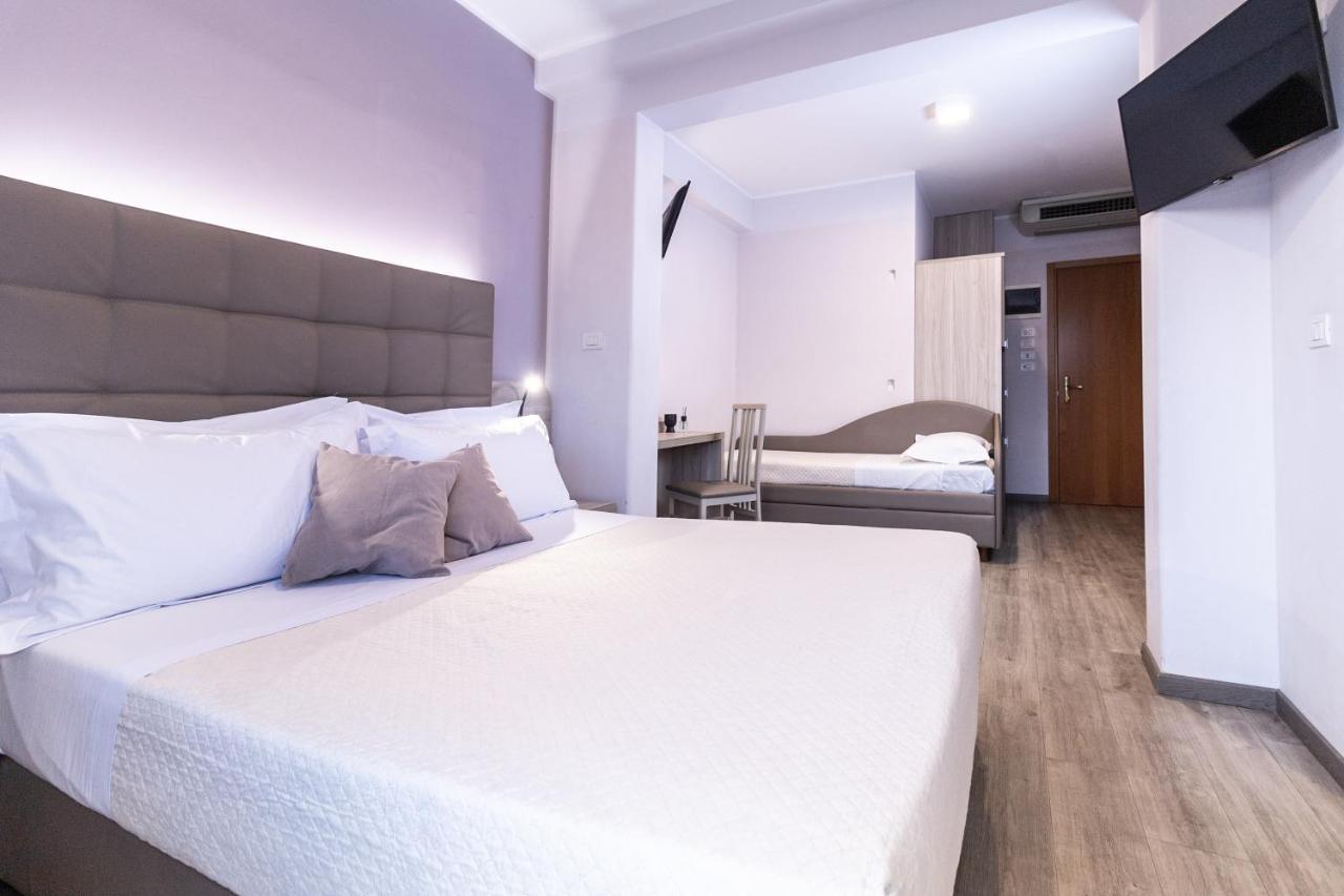 Hotel Alfonsina 리치오네 외부 사진