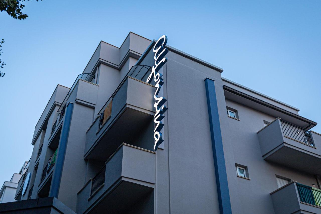 Hotel Alfonsina 리치오네 외부 사진